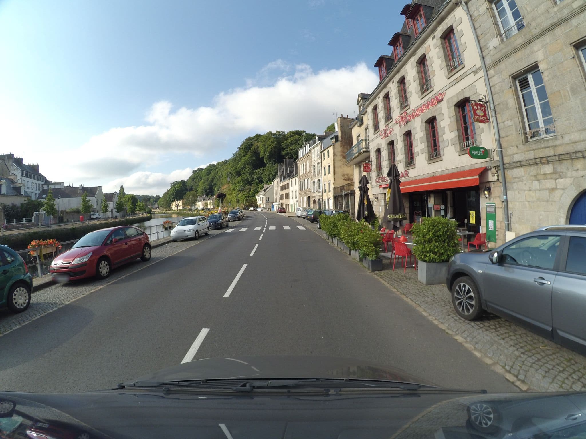 Street view near Le Brizeux, Quimperlé — © stephanep (CC BY-SA · Mapillary)