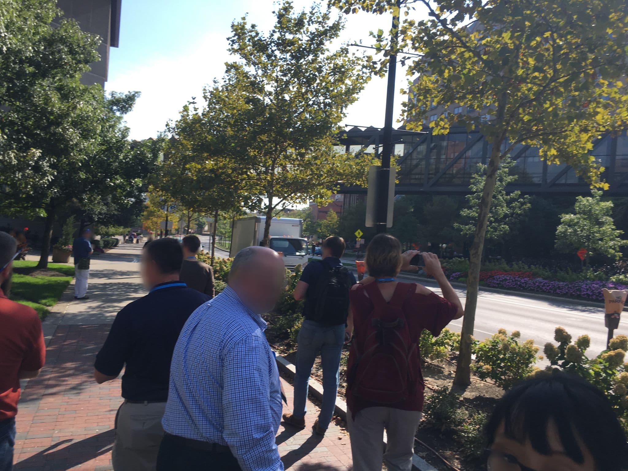Street view near Hyatt Pool, Columbus — © landenburg_1 (CC BY-SA · Mapillary)