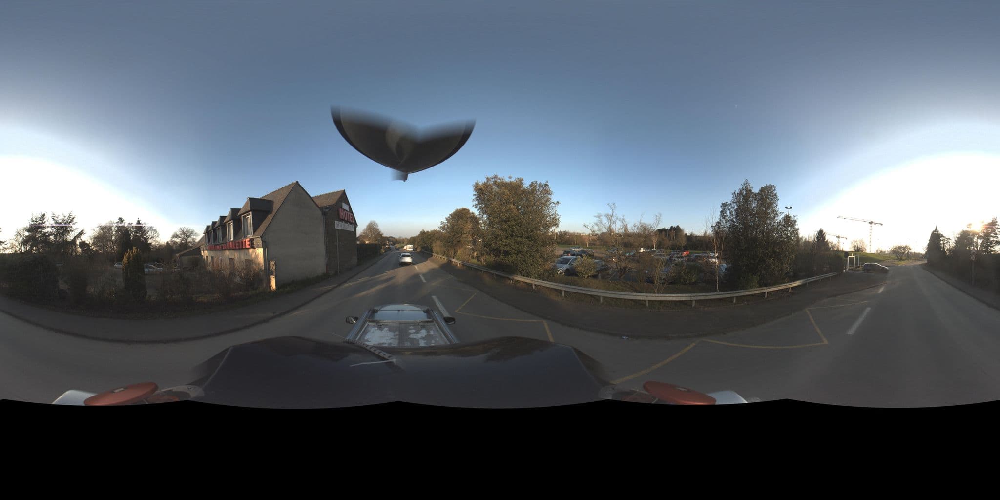 Street view near Hôtel de la Valette, Cesson-Sévigné — © sig_rm (CC BY-SA · Mapillary)