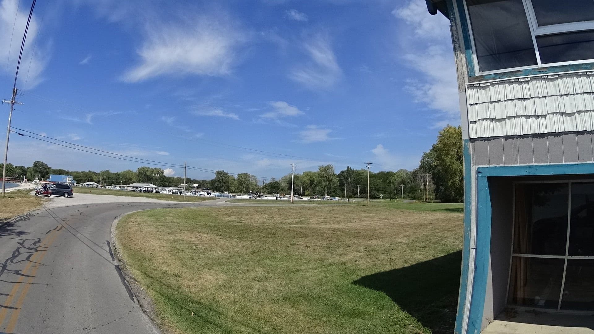 Street view near Sunrise Point Efficiencies, Sandusky — © gyllen (CC BY-SA · Mapillary)