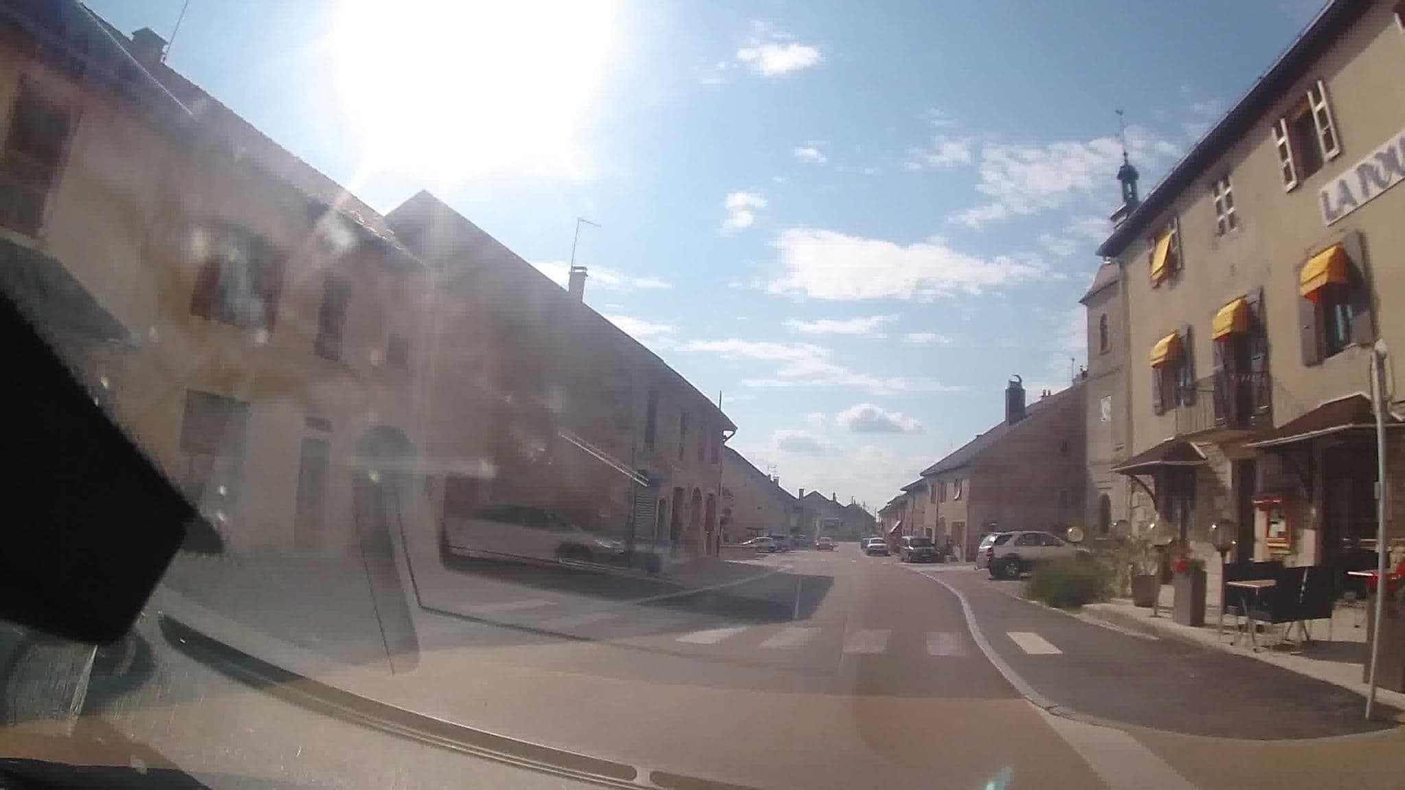 Street view near La Poutre, Saint-Laurent-en-Grandvaux — © trigpoint (CC BY-SA · Mapillary)