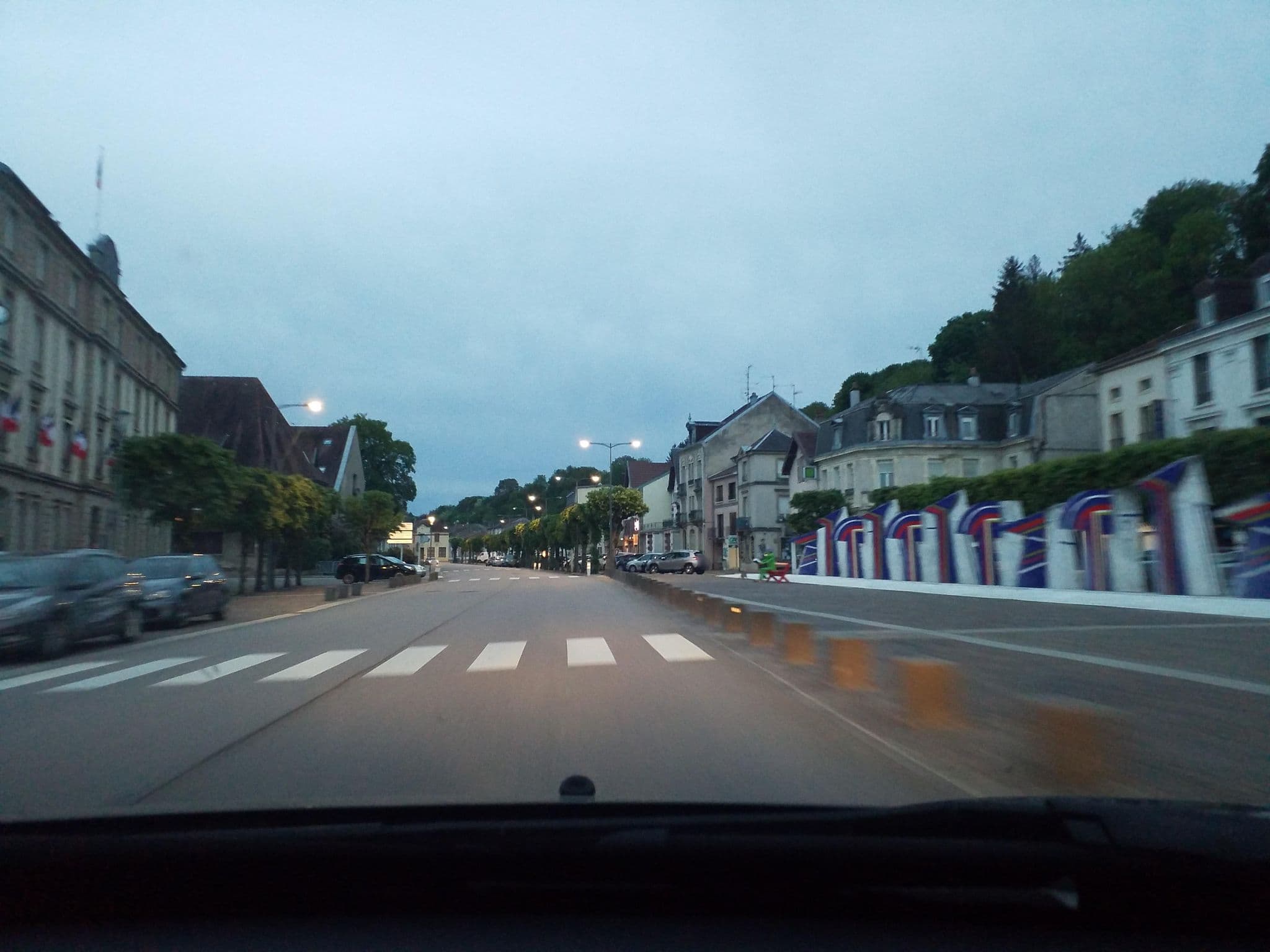 Street view near Les XII Apôtres, Contrexéville — © mapillareur (CC BY-SA · Mapillary)