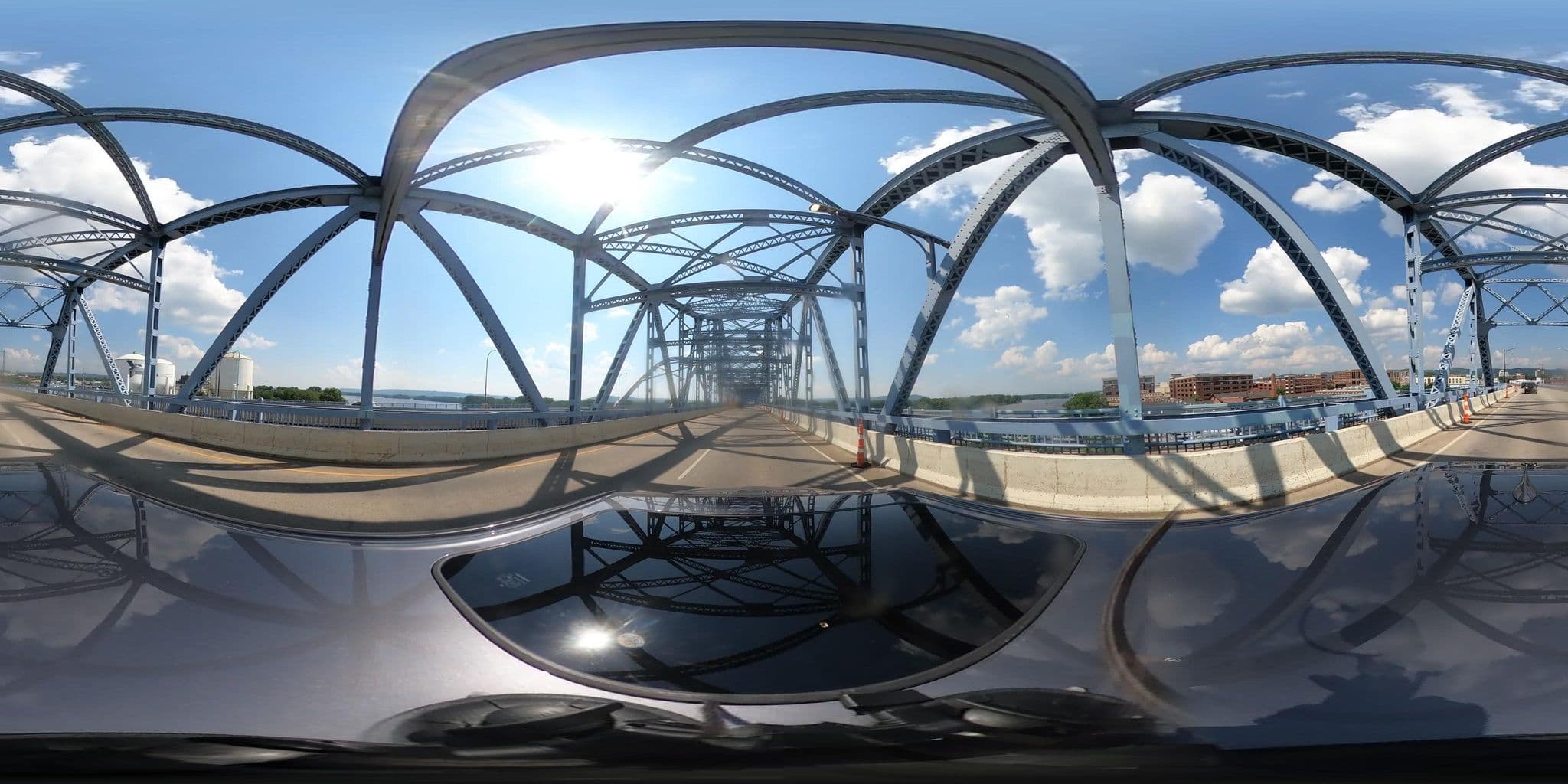 Street view near Courtyard Marriott Hot Tub, La Crosse — © quickness805 (CC BY-SA · Mapillary)