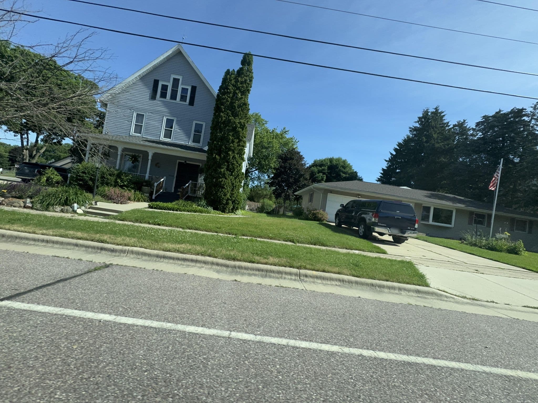 Street view near Parsonage Bed & Breakfast, Monona — © quickness805 (CC BY-SA · Mapillary)