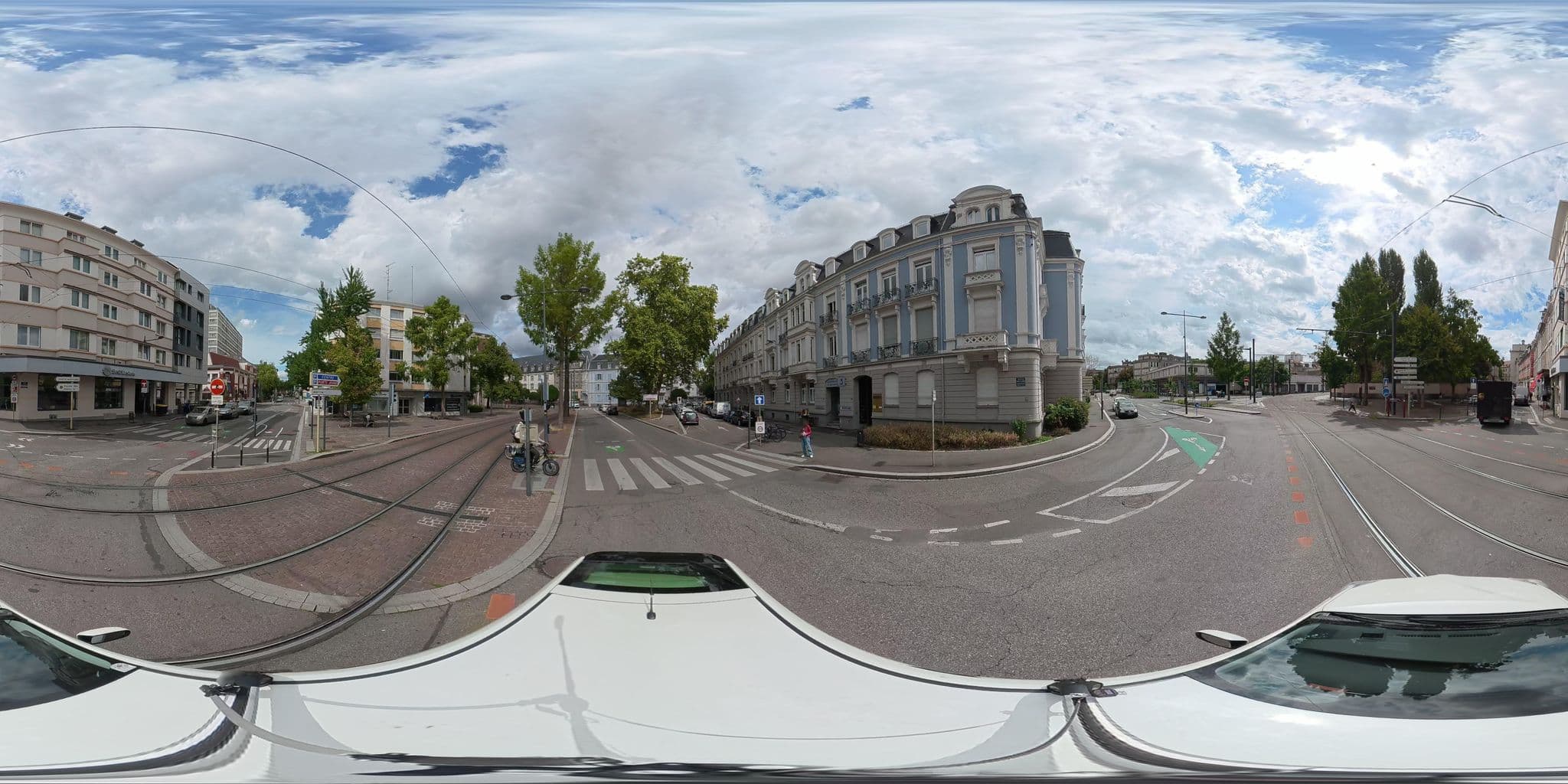 Street view near The Originals Hôtel Salvator, Mulhouse — © osmplus_org (CC BY-SA · Mapillary)