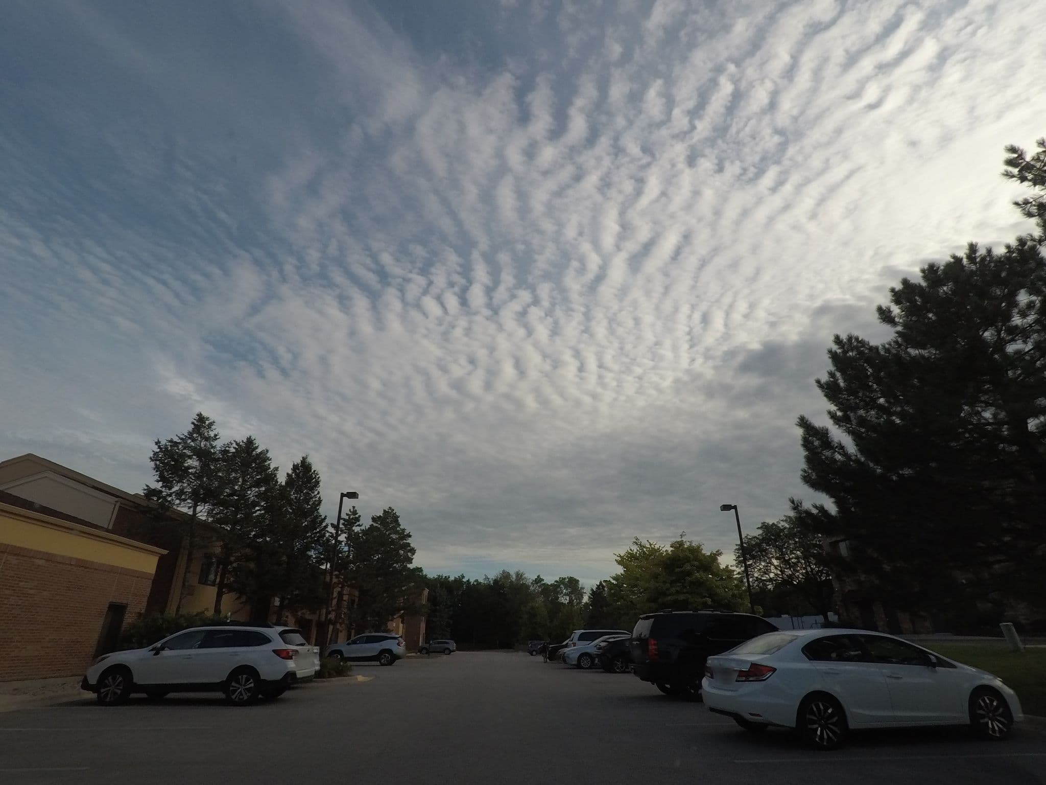Street view near Courtyard by Marriott, Brookfield — © fta (CC BY-SA · Mapillary)