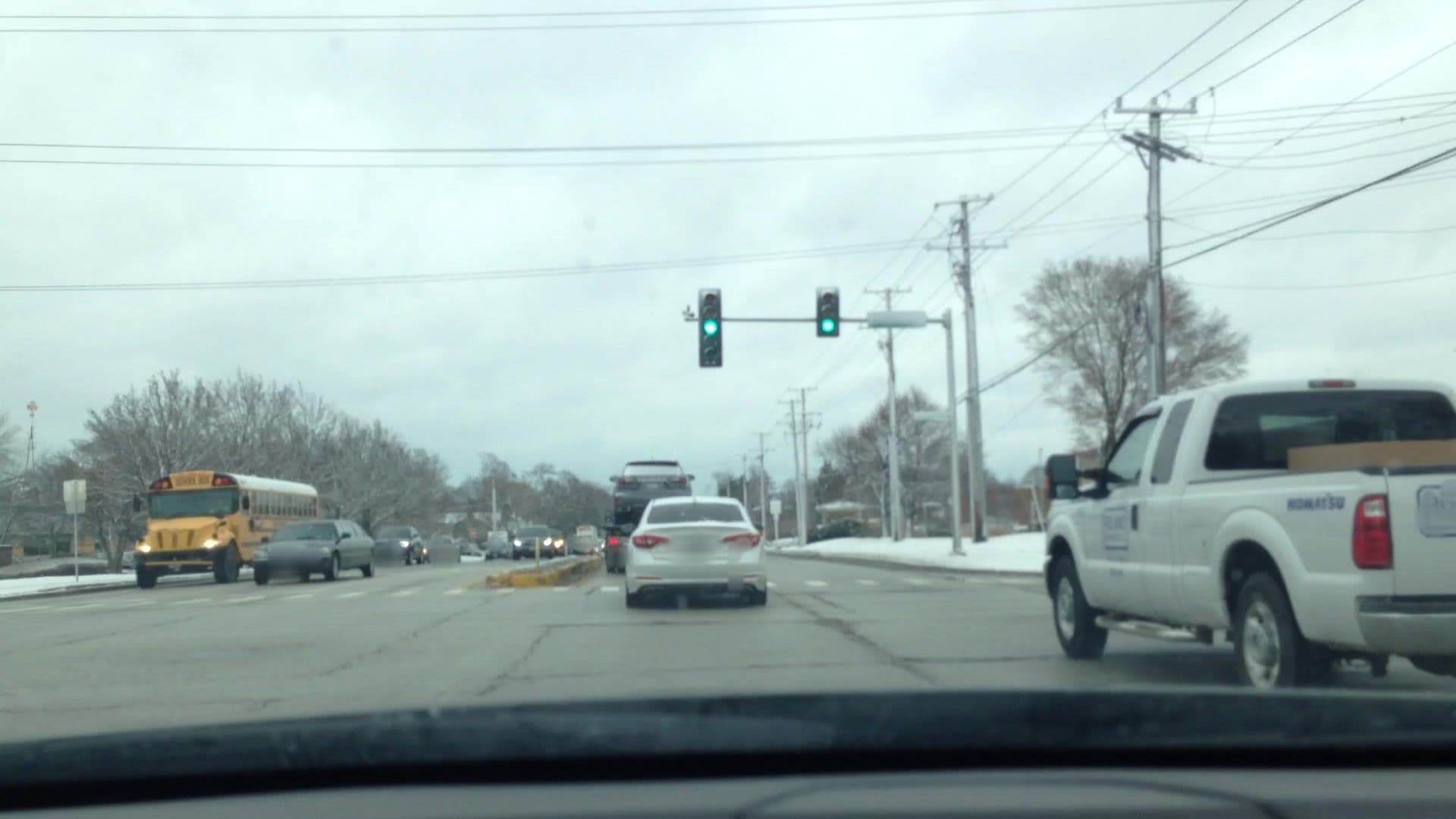 Street view near Fort wilderness cabins, Northbrook — © lvl5 (CC BY-SA · Mapillary)