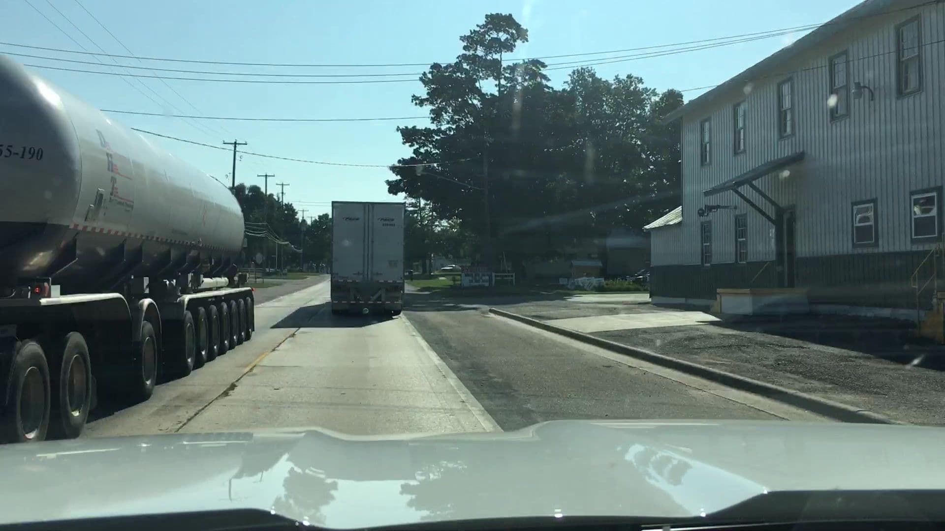 Street view near Lexington Lansing Hotel, Ionia — © lvl5 (CC BY-SA · Mapillary)