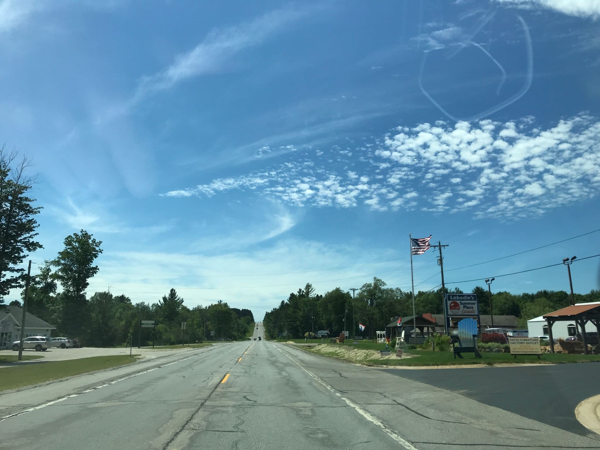 Street view near Sunny Woods Resort, Greilickville — © motomurphyadv (CC BY-SA · Mapillary)