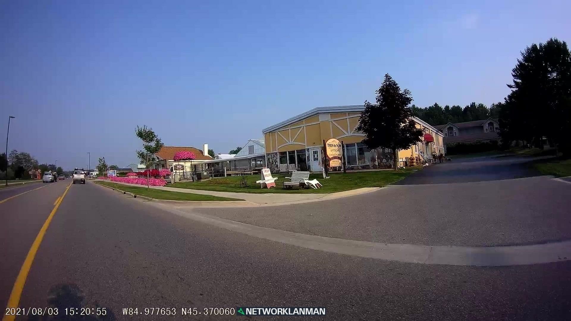 Street view near Coach House North Motel, Petoskey — © networklanman (CC BY-SA · Mapillary)
