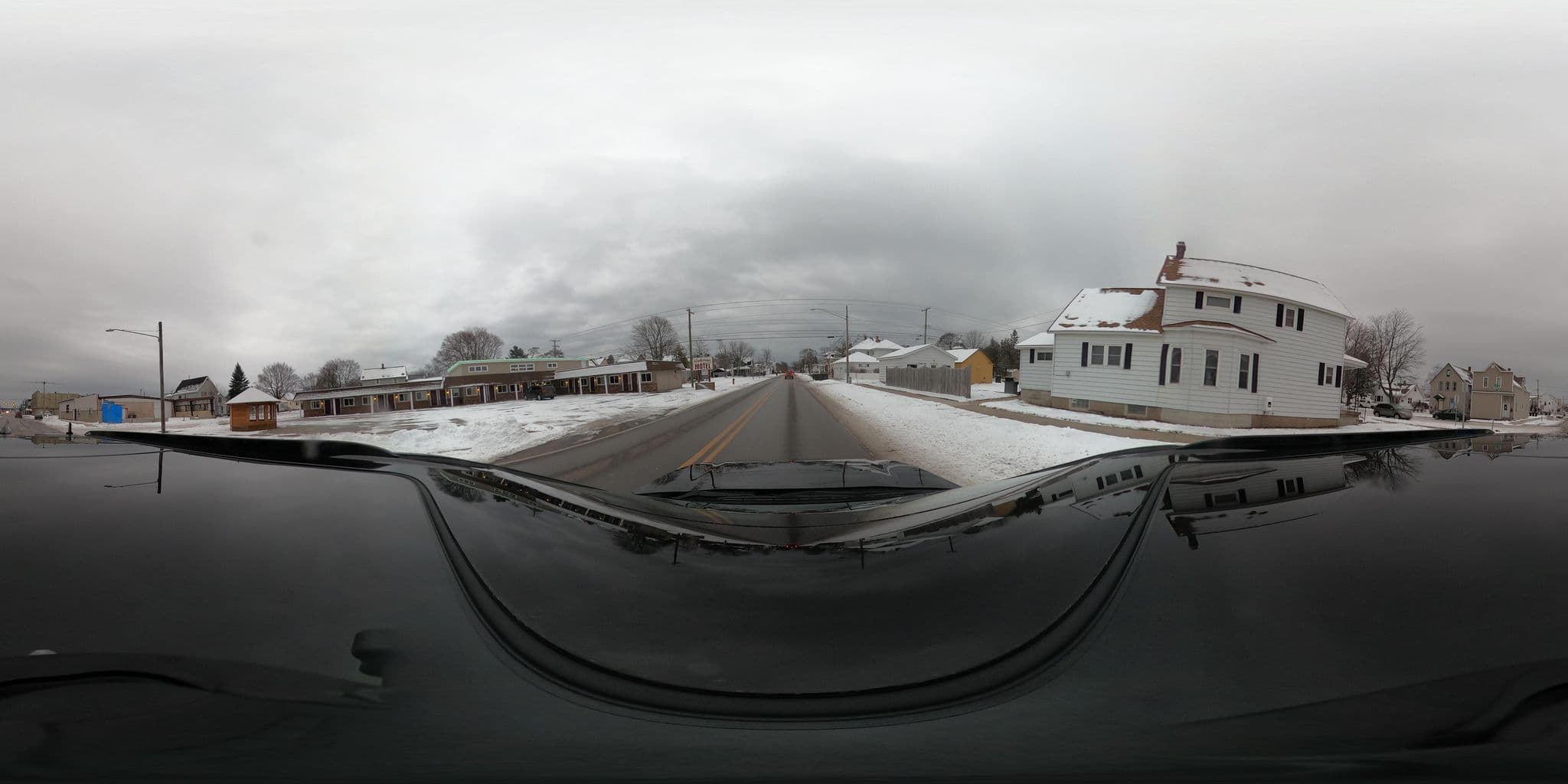 Street view near gladstone motel, Escanaba — © tonypd (CC BY-SA · Mapillary)