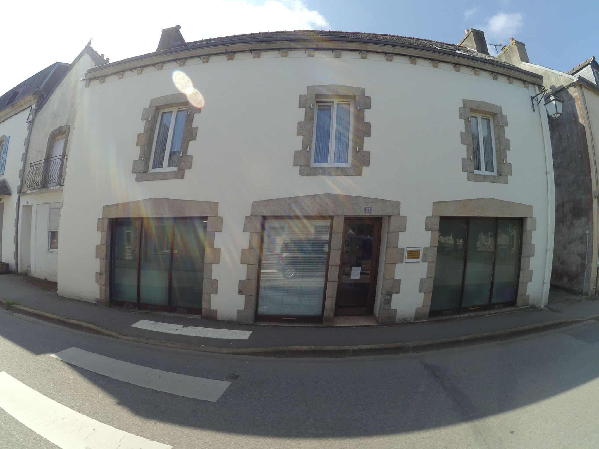 Street view near Hôtel La Crémaillère, Bannalec — © stephanep (CC BY-SA · Mapillary)