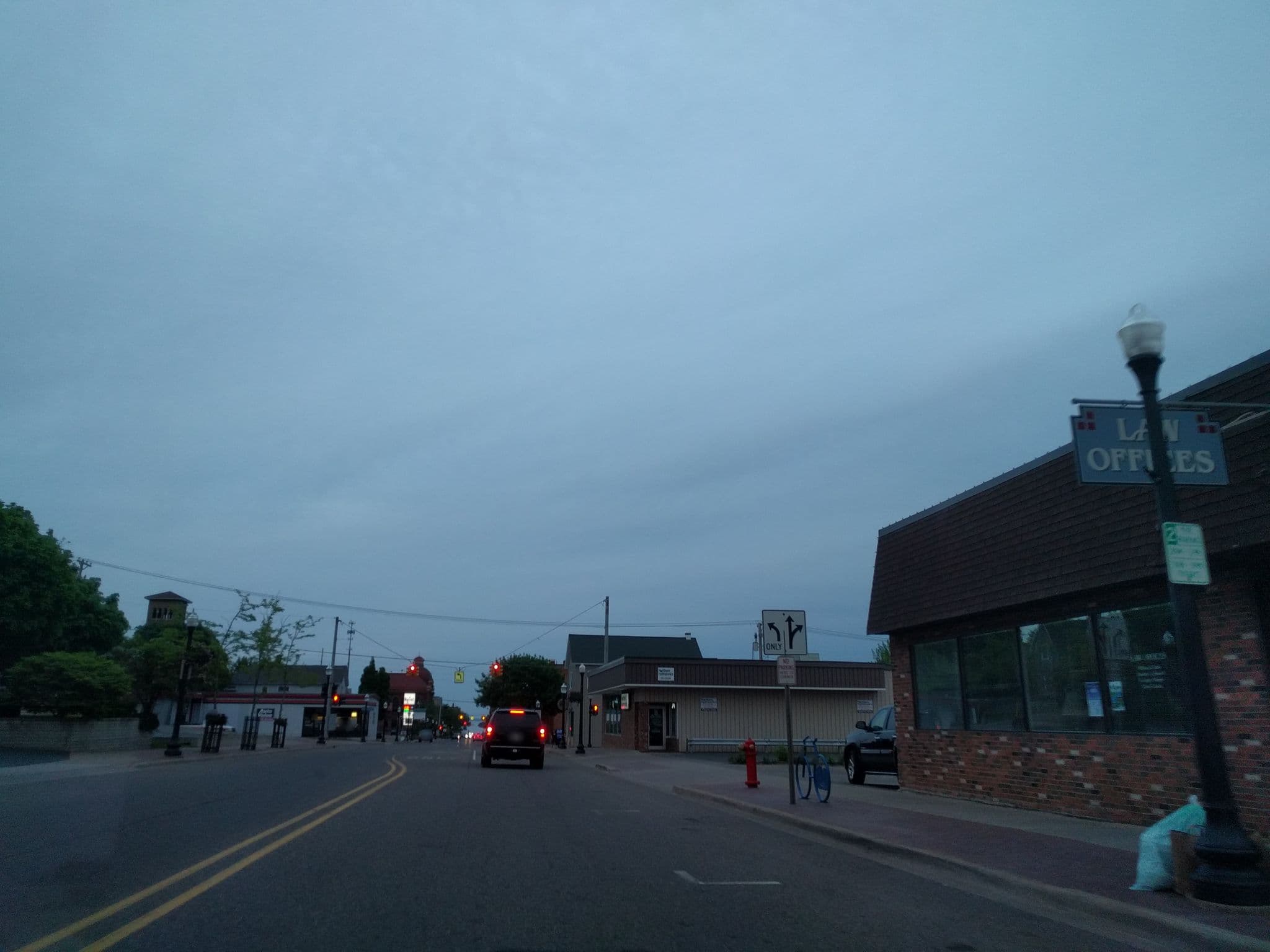 Street view near Ramada Inn Marquette, Marquette — © gappleto97 (CC BY-SA · Mapillary)
