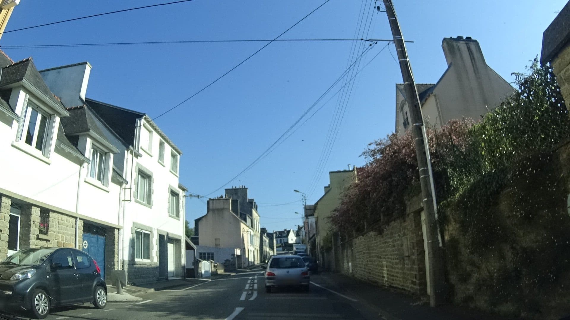 Street view near Le Keriolet, Douarnenez — © ljbouere (CC BY-SA · Mapillary)