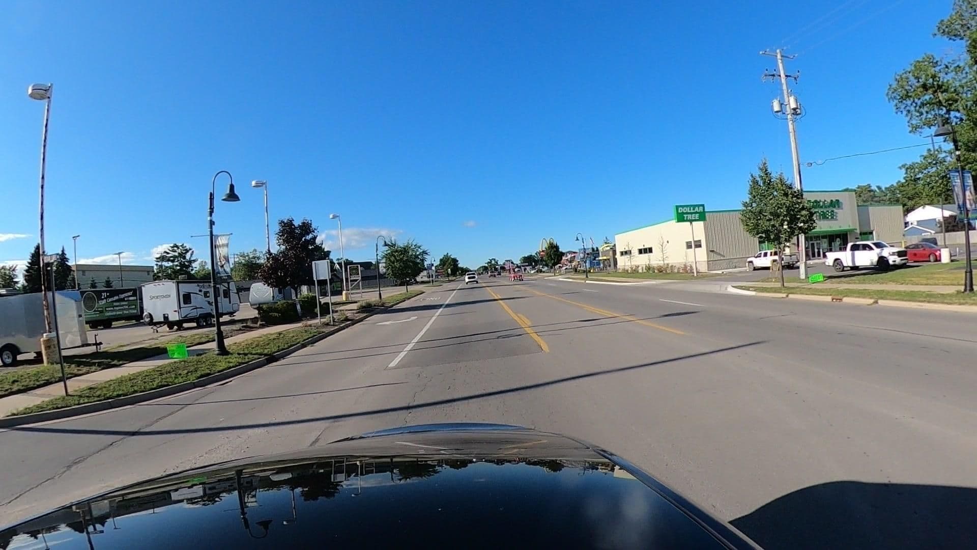Street view near Woodland Pines Resort, Au Sable — © treestryder (CC BY-SA · Mapillary)