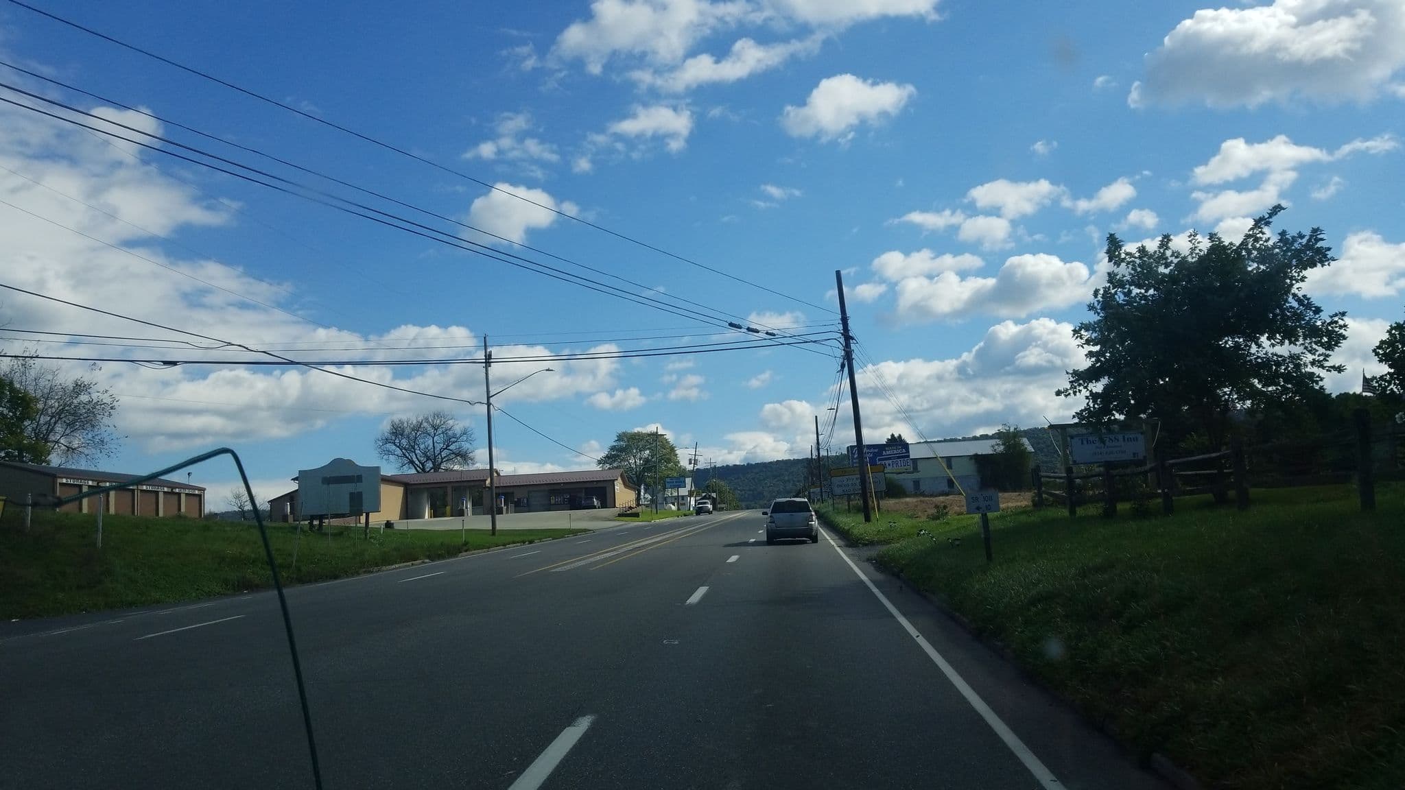 Street view near The 1788 Inn, Earlston — © jbthemilker (CC BY-SA · Mapillary)