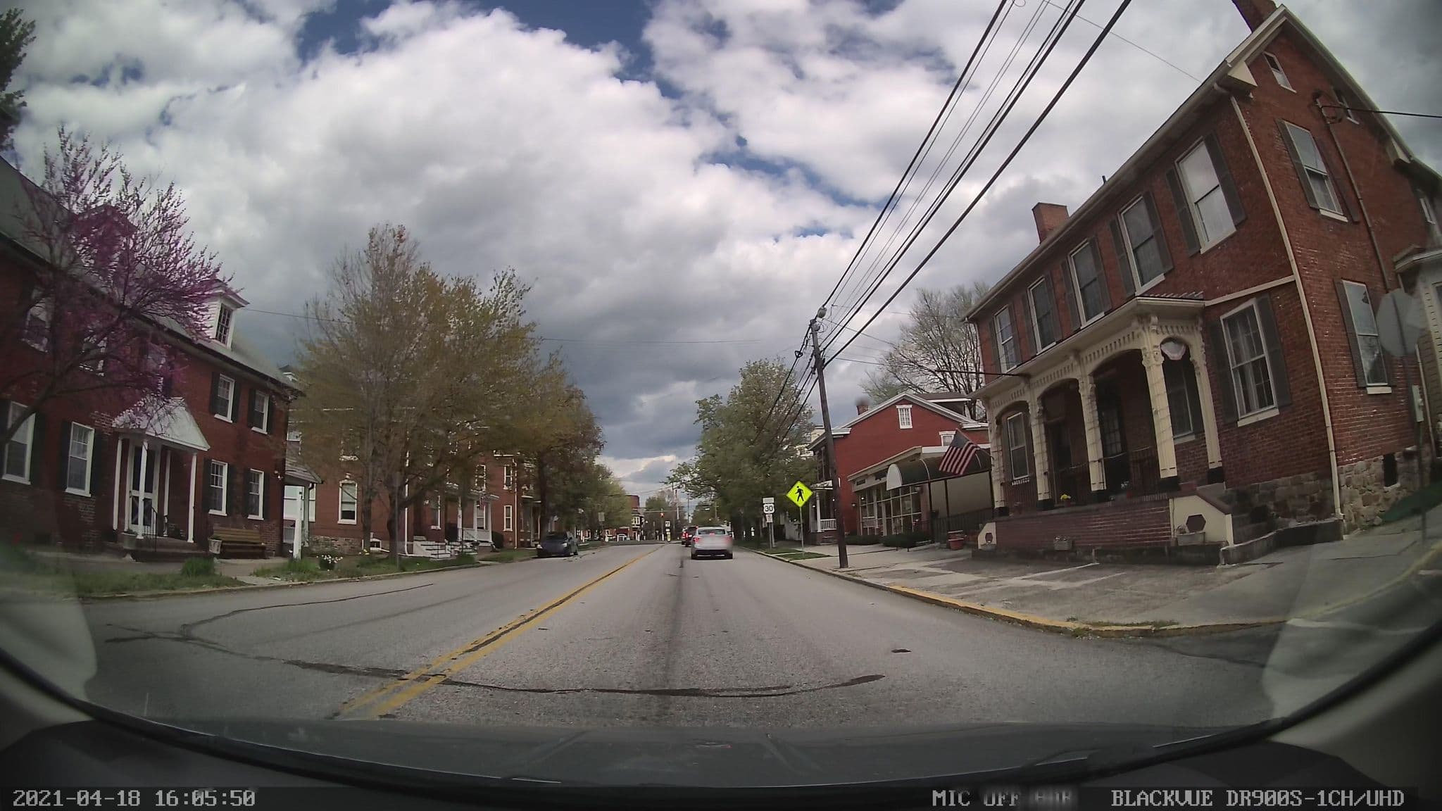 Street view near Barker House, New Oxford — © cpels23 (CC BY-SA · Mapillary)