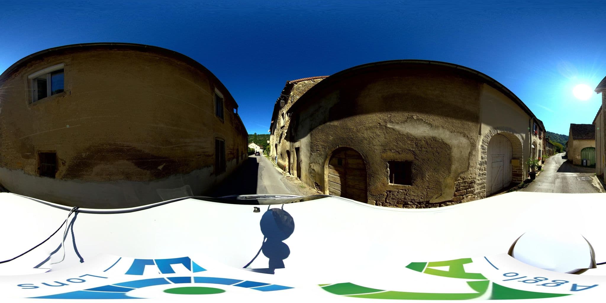 Street view near Mandrillon Jean-Louis, Perrigny — © mnicolas (CC BY-SA · Mapillary)