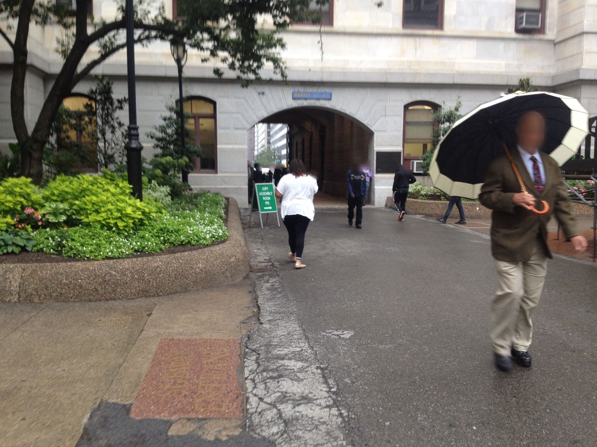 Street view near 4th Floor Sheraton Suites, Philadelphia — © asiprikova (CC BY-SA · Mapillary)