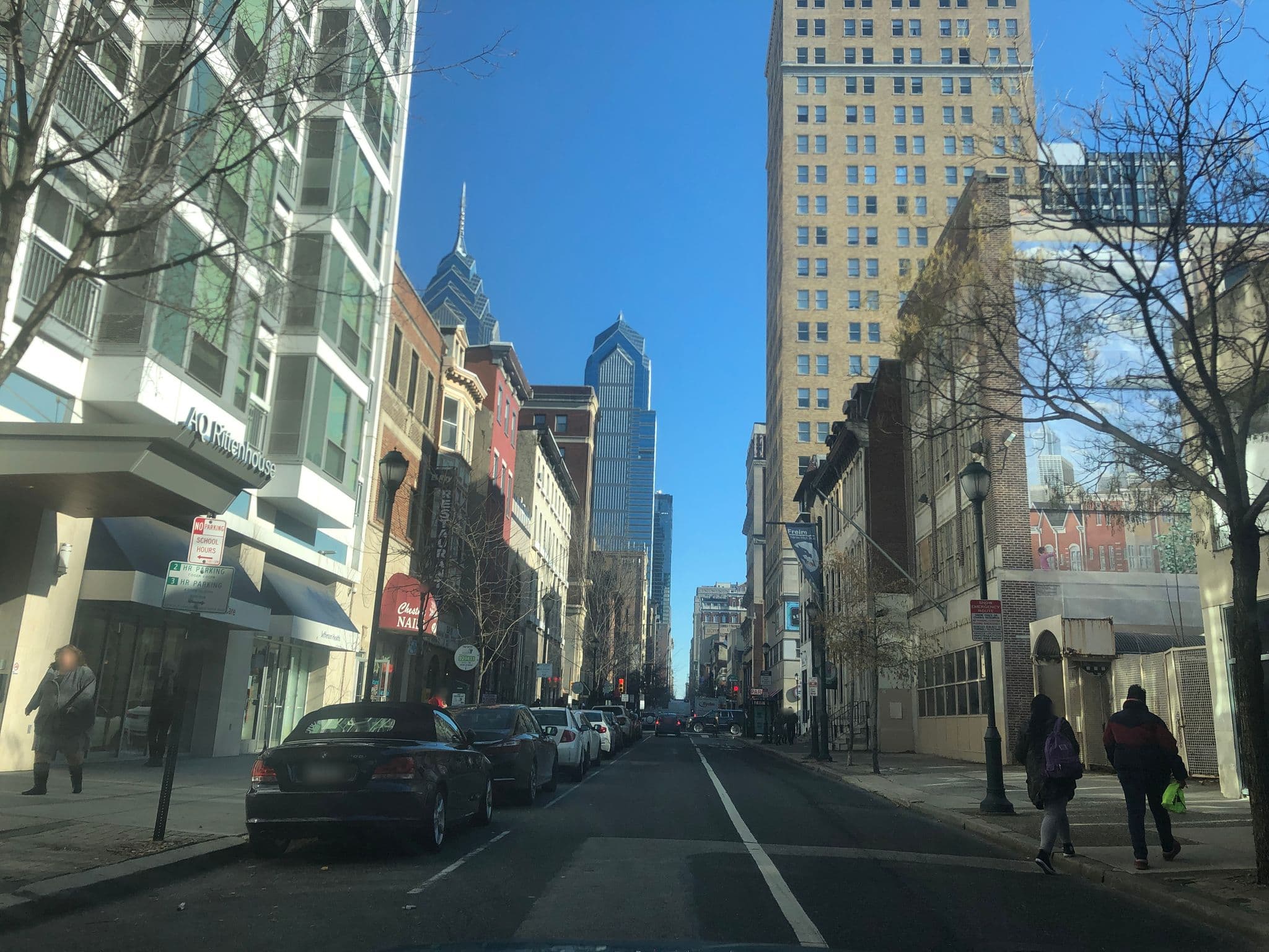 Street view near West Chestnut Street Apartment by Stay Alfred, Rittenhouse — © agreen824 (CC BY-SA · Mapillary)