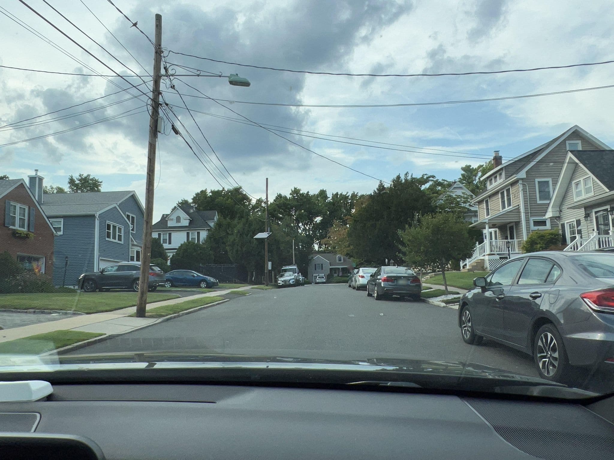 Street view near vacation, Cranford — © Satsuka_Osaka (CC BY-SA · Mapillary)
