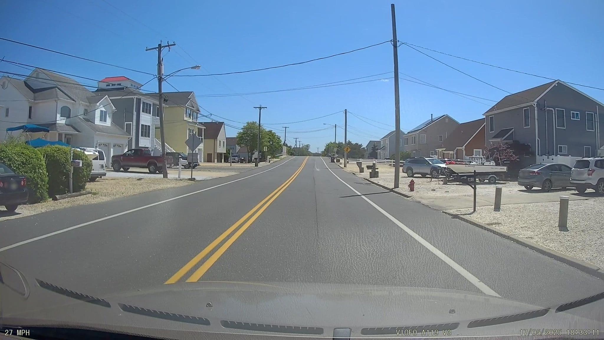 Street view near Quiñones By The Sea, Ocean Gate — © DrivingRoundTown (CC BY-SA · Mapillary)