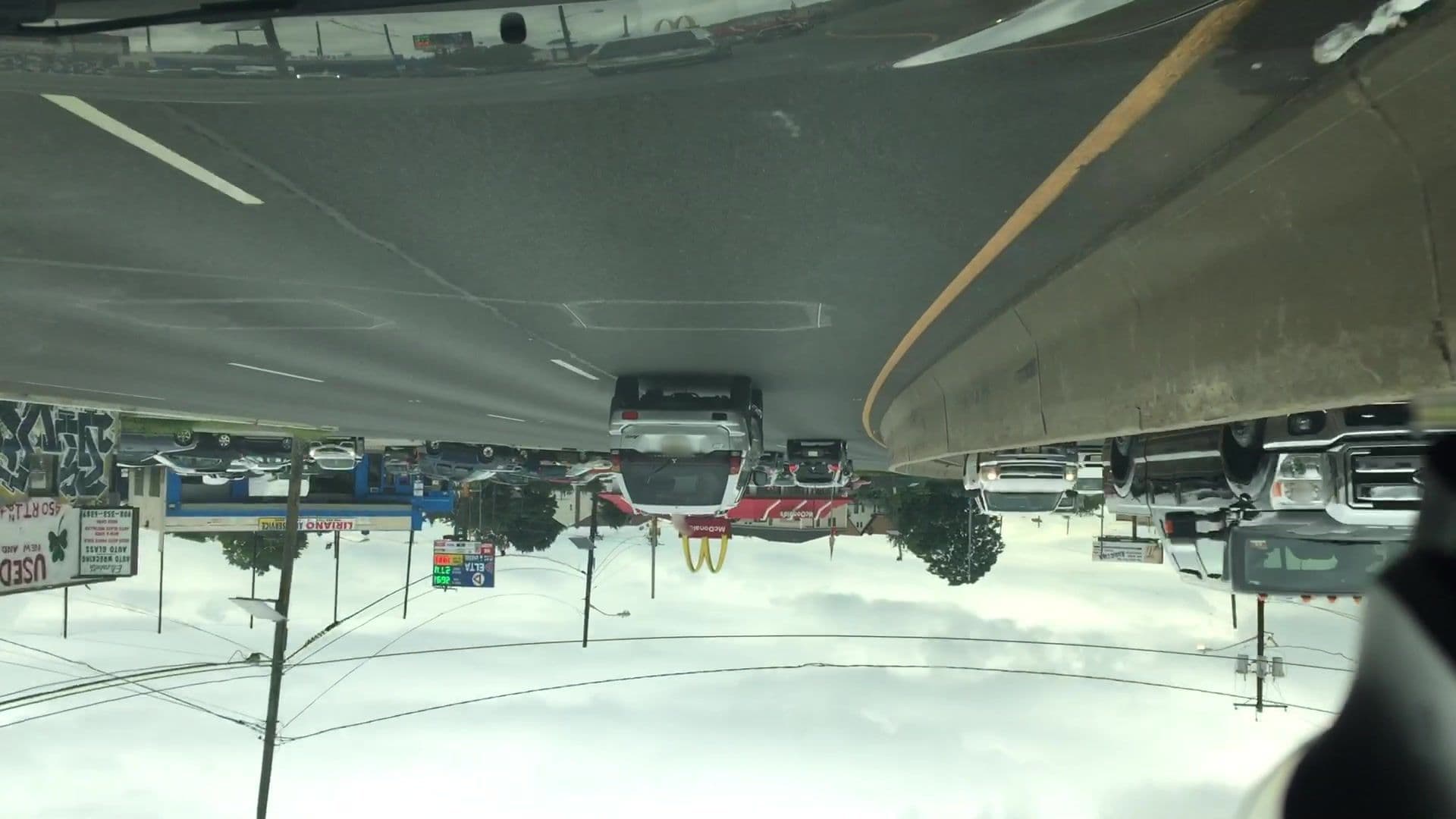Street view near Maple Motel, Elizabeth — © lvl5 (CC BY-SA · Mapillary)