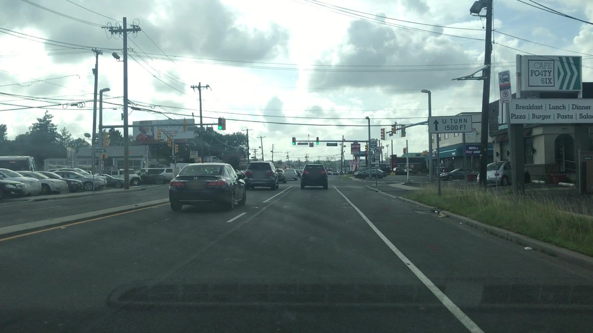 Street view near Airport Motel, Little Ferry — © lvl5 (CC BY-SA · Mapillary)