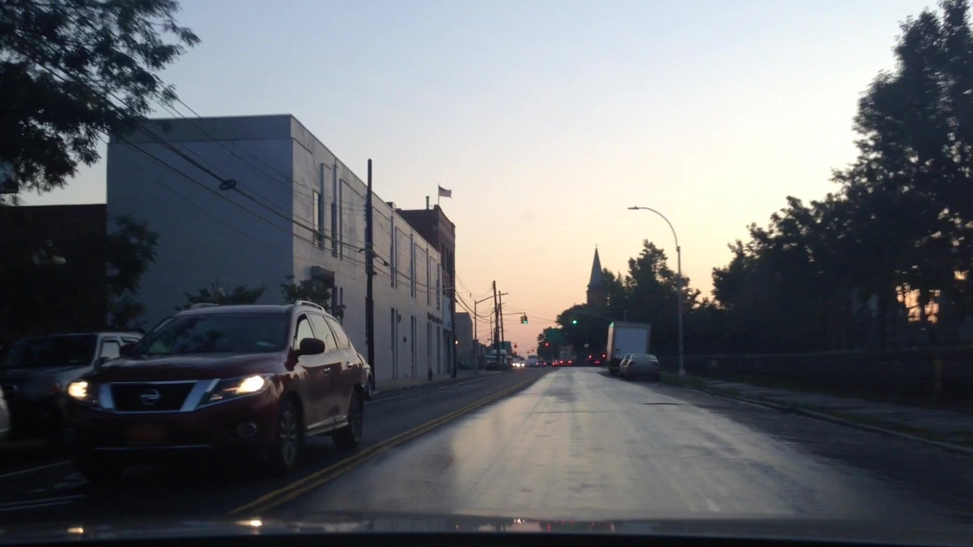 Street view near Best Western City View Inn, Sunnyside — © lvl5 (CC BY-SA · Mapillary)