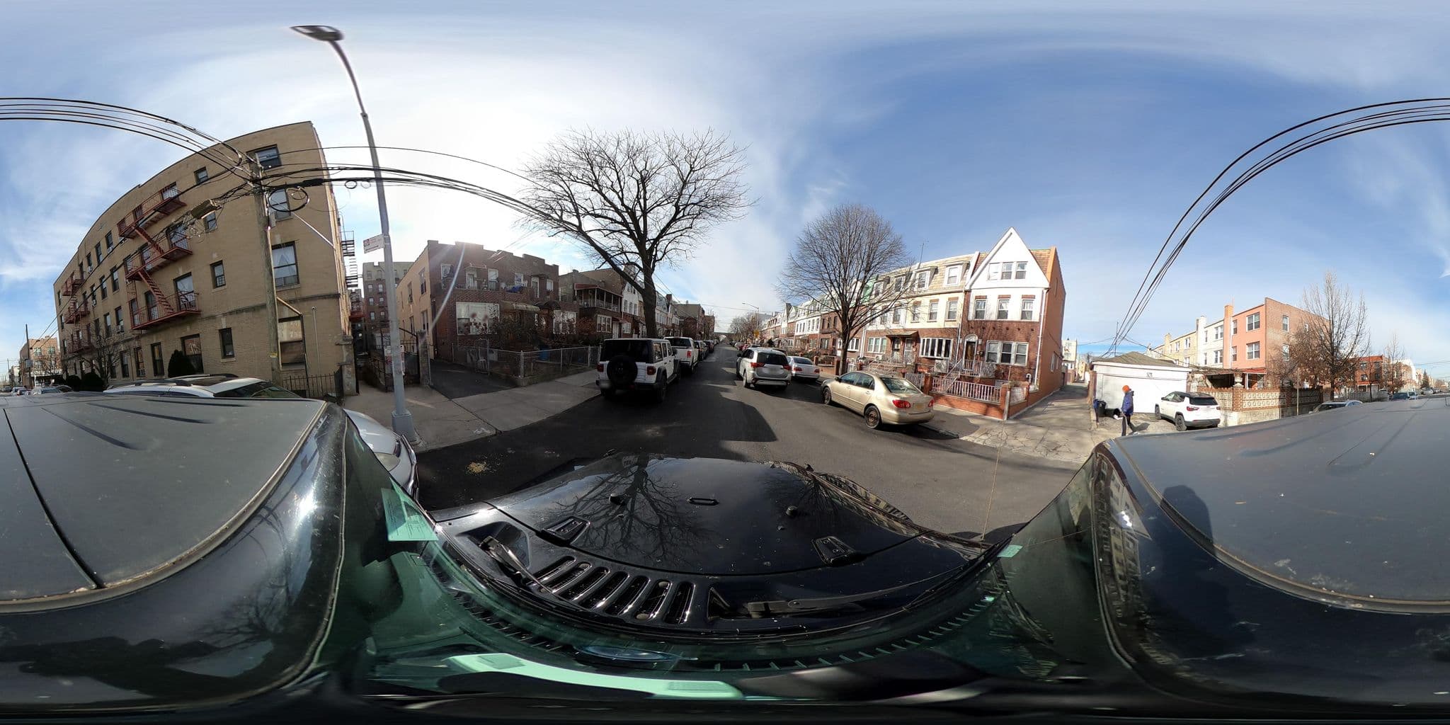 Street view near Beacon Theatre Hotels, Steinway — © MSolomonApplause (CC BY-SA · Mapillary)