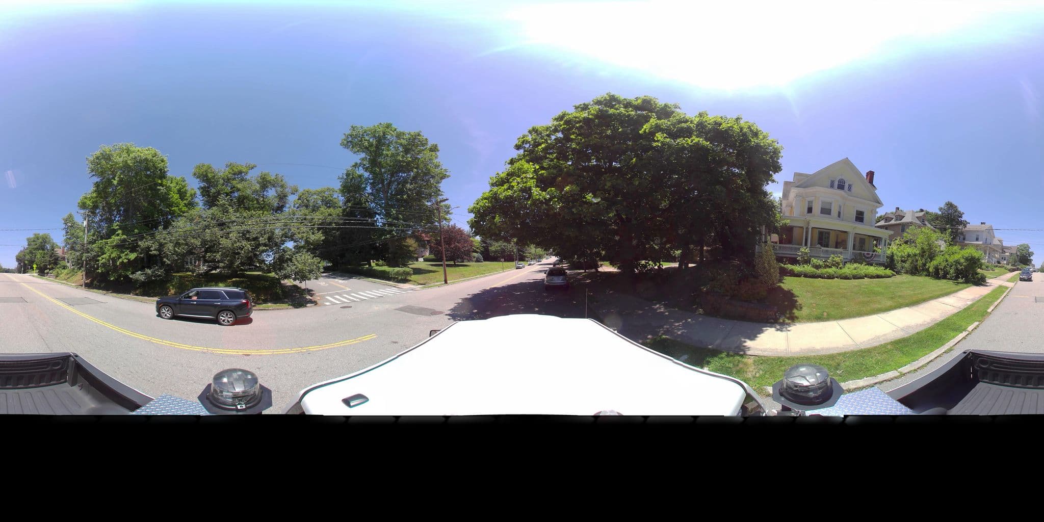 Street view near Inn on Post Hill, New London — © ctroadway360 (CC BY-SA · Mapillary)