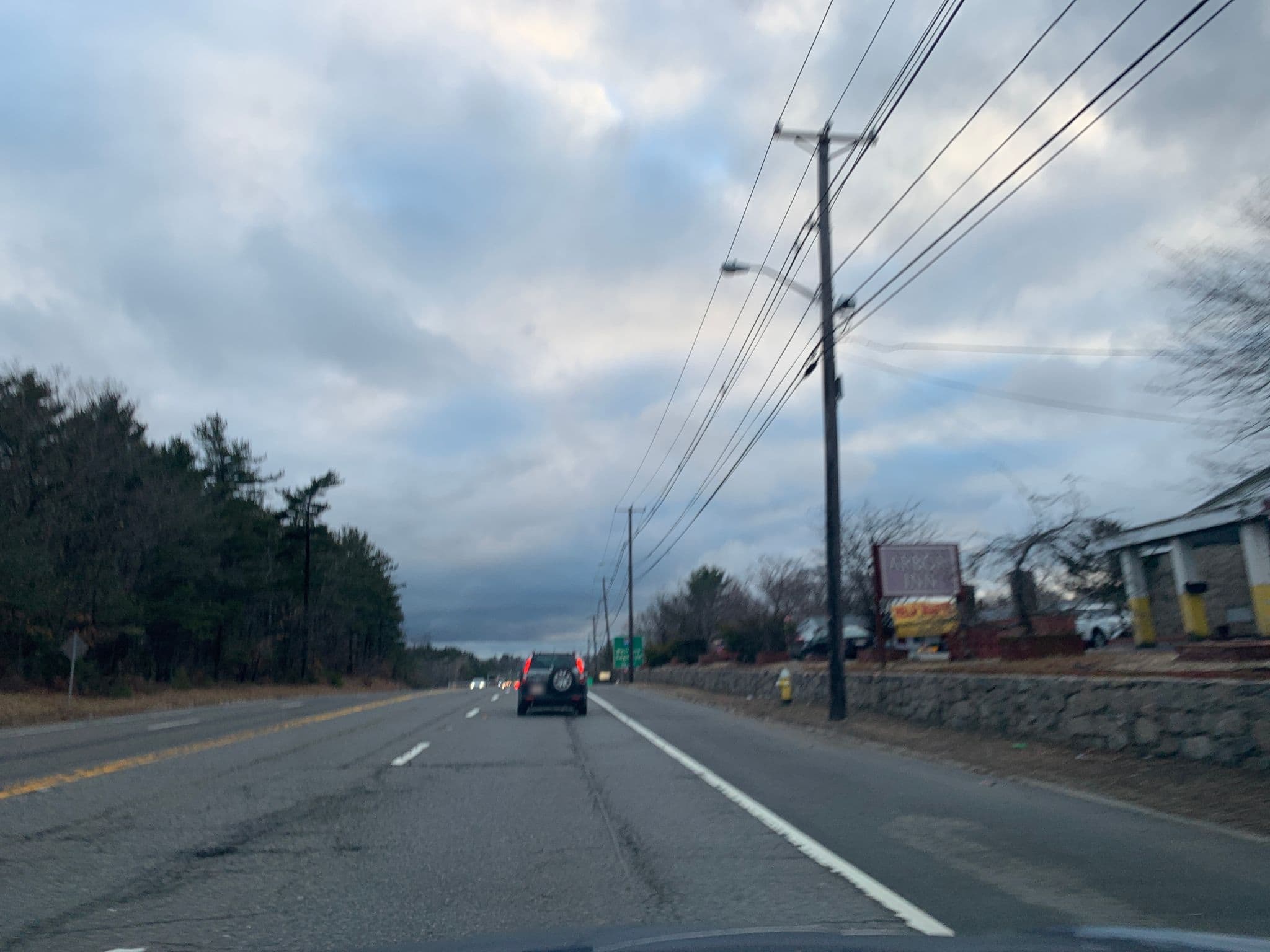 Street view near Arbor Inn Motor Lodge, Wrentham — © azsr (CC BY-SA · Mapillary)