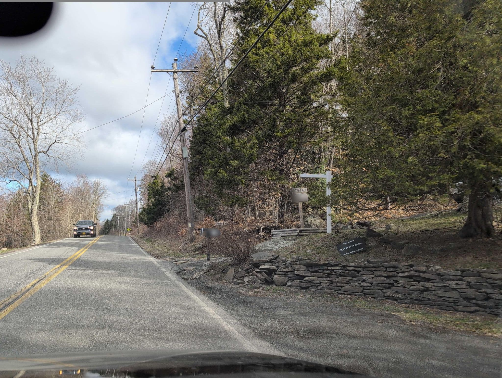Street view near Stream Side Cabin, Palenville — © alrekur (CC BY-SA · Mapillary)