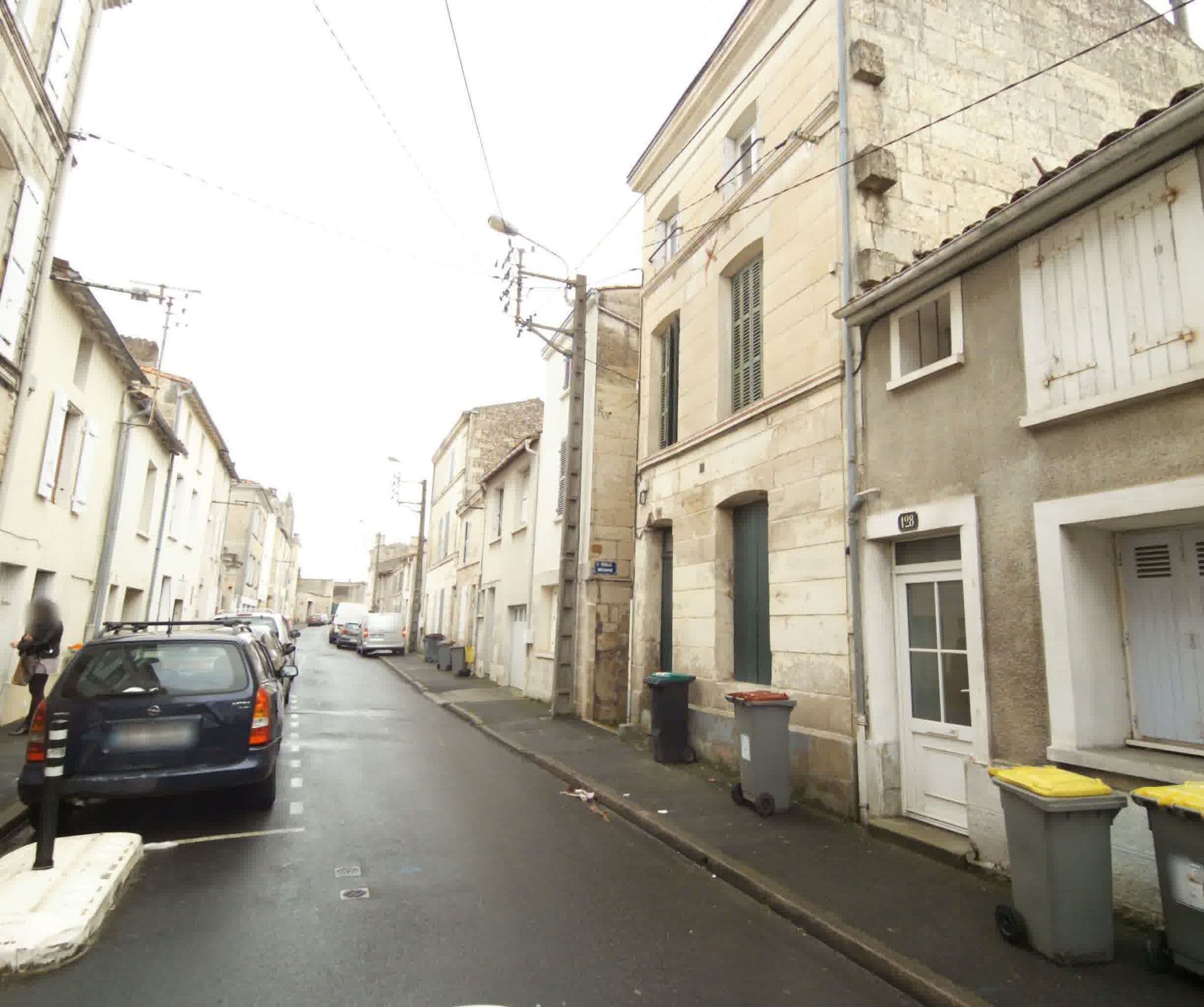 Street view near Appart à Niort, Niort — © sogefi (CC BY-SA · Mapillary)