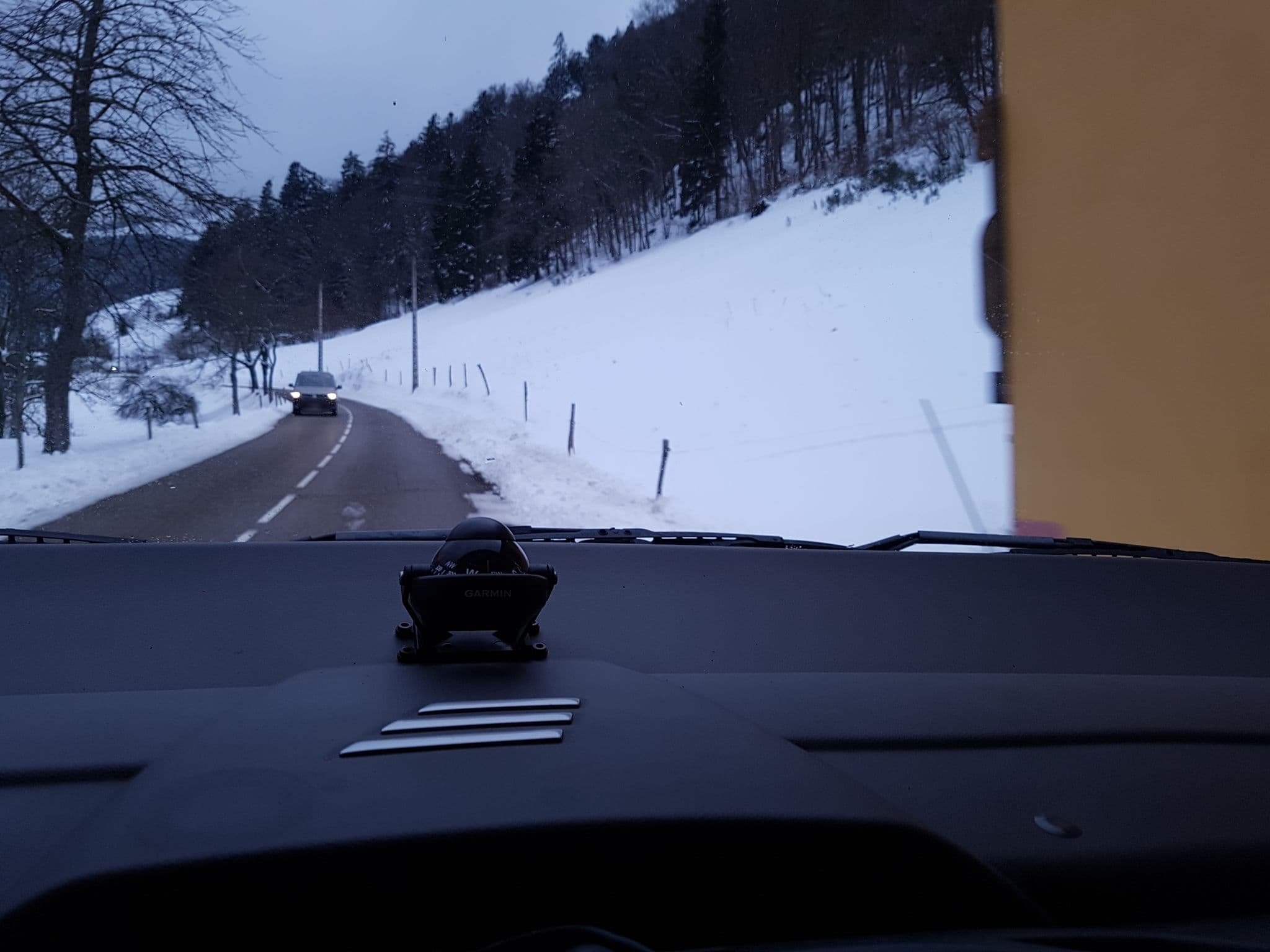 Street view near Auberge de la Canardière, Fréland — © bernardvoyageur (CC BY-SA · Mapillary)