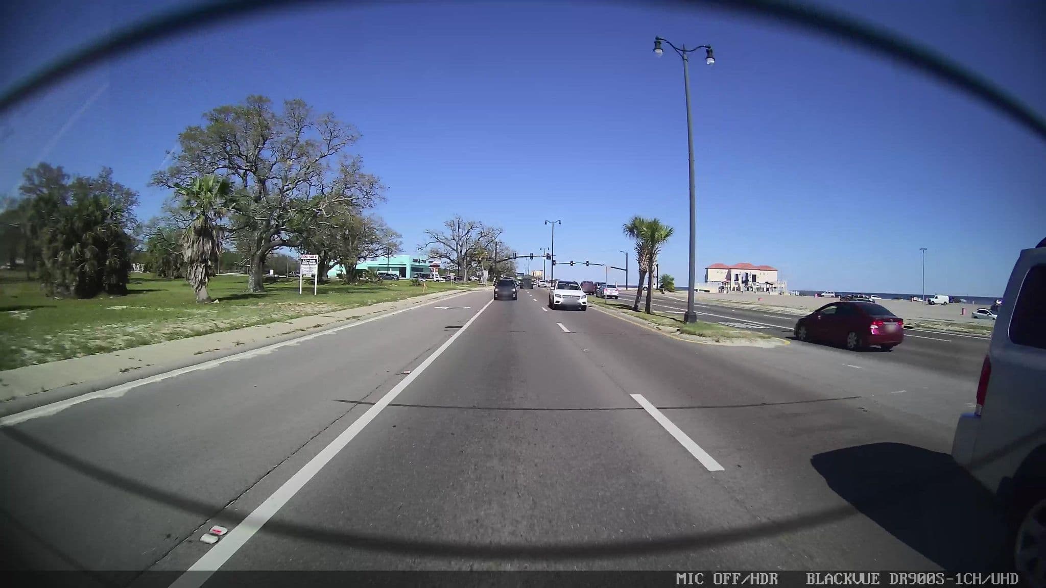 Street view near Lucky Inn, Gulfport — © jackdripper (CC BY-SA · Mapillary)