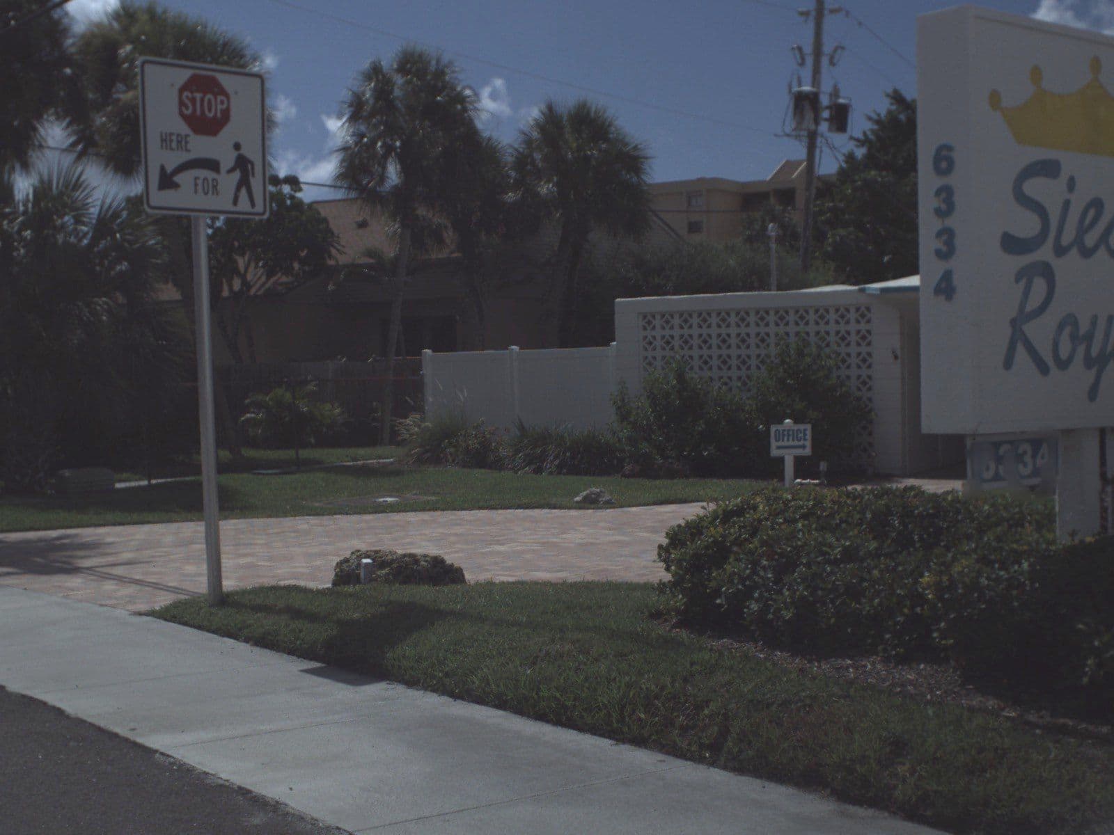 Street view near Siesta Royale, Siesta Key — © fdot_vl (CC BY-SA · Mapillary)