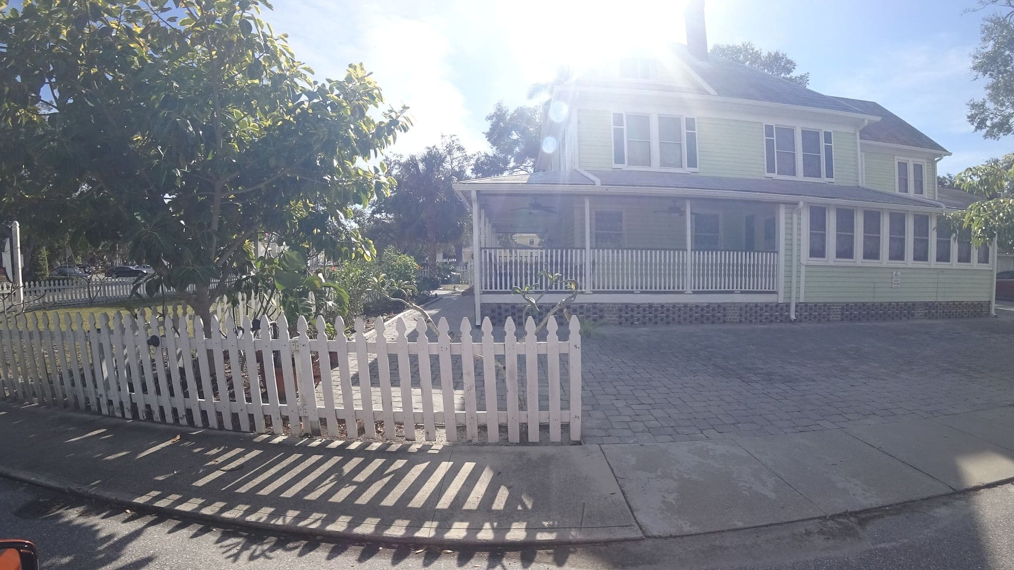 Street view near The German Inn, Bradenton — © jpace (CC BY-SA · Mapillary)