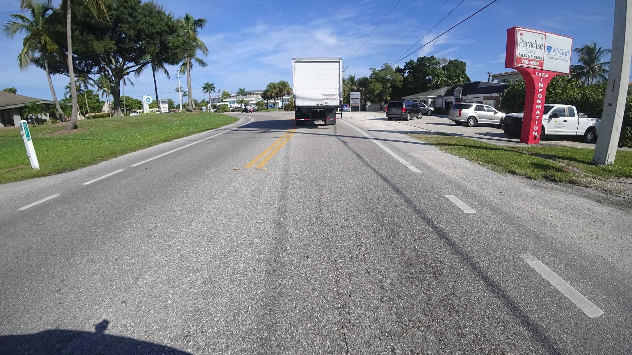 Street view near A Paradise Vacation Rentals, Holmes Beach — © stuart_lioce (CC BY-SA · Mapillary)