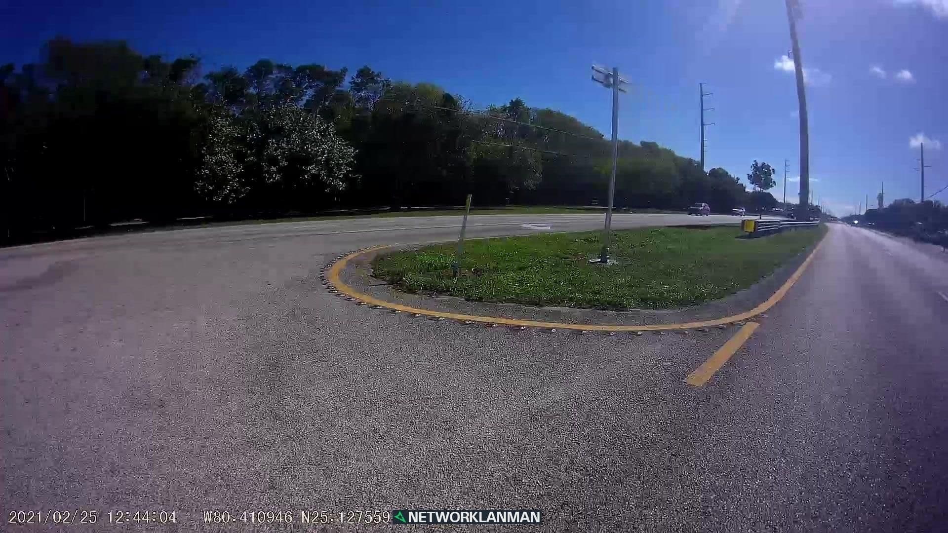 Street view near @RivaSouth @KeyLargoFL Short Wait For Great Service, Key Largo — © networklanman (CC BY-SA · Mapillary)