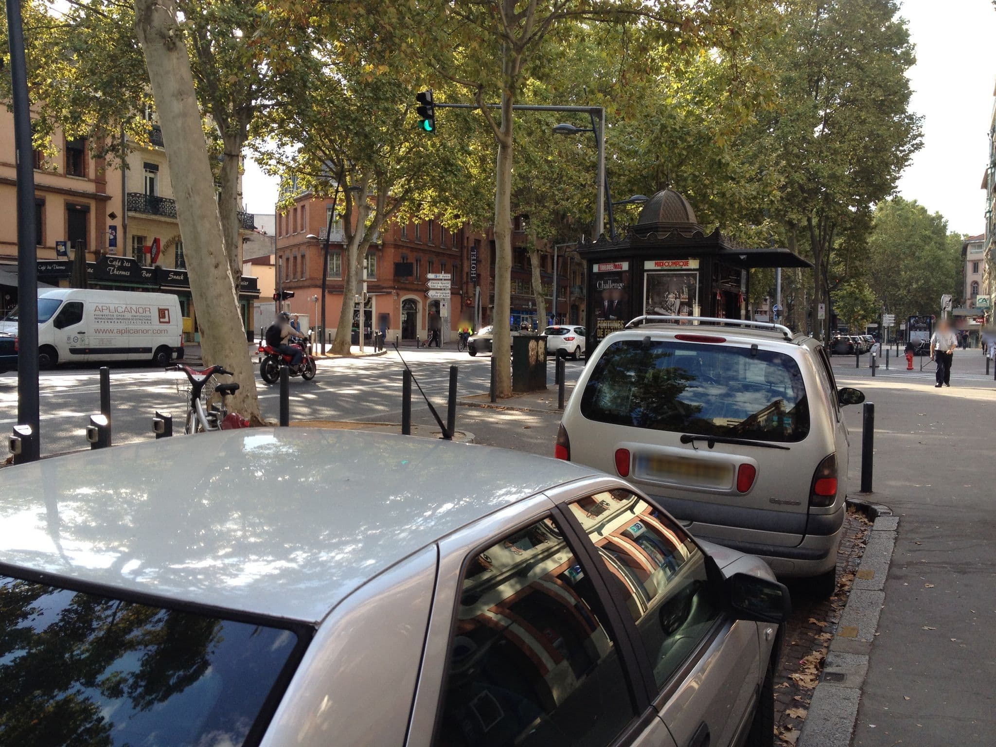 Street view near Mama Shelter, Toulouse — © zors1843 (CC BY-SA · Mapillary)