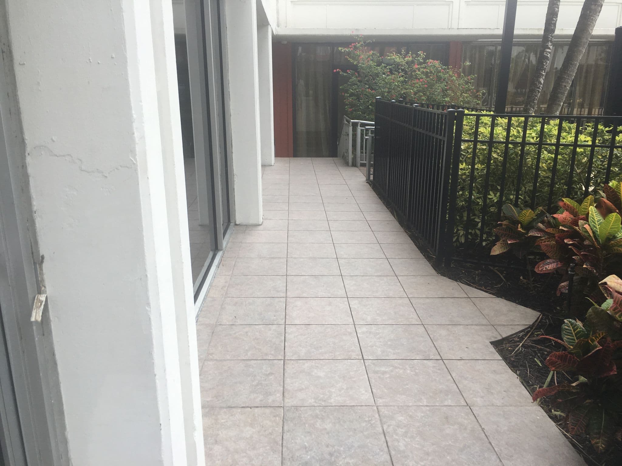Street view near Marriott Poolside, Little Havana — © arturoae (CC BY-SA · Mapillary)