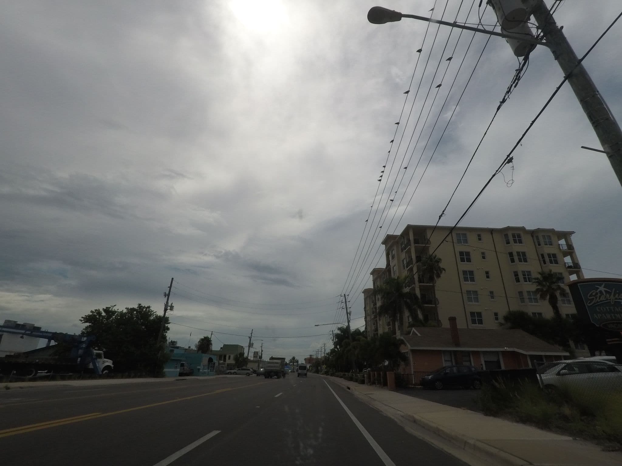 Street view near Snug Harbour Inn Bed & Brkfst, Madeira Beach — © nfgusedautoparts (CC BY-SA · Mapillary)