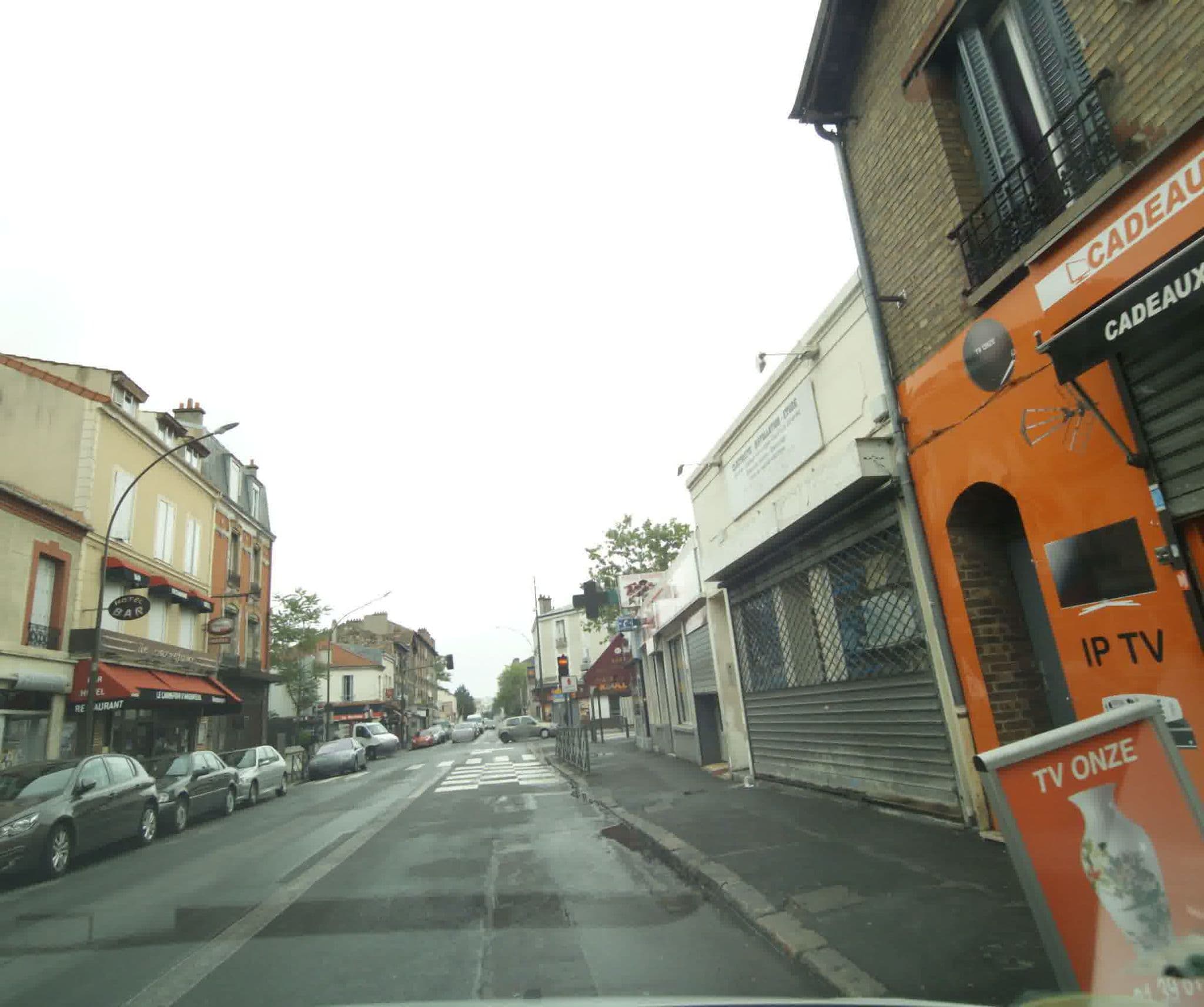 Street view near Le Carrfour, Argenteuil — © sogefi (CC BY-SA · Mapillary)