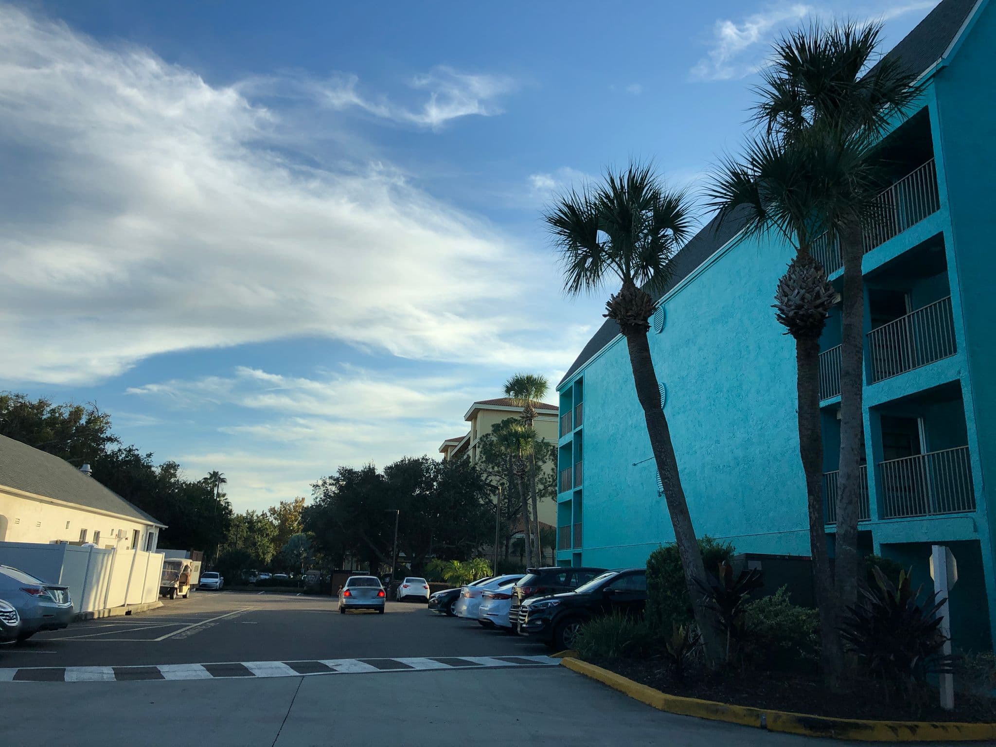 Street view near megacon swag pad, Doctor Phillips — © esmoley (CC BY-SA · Mapillary)