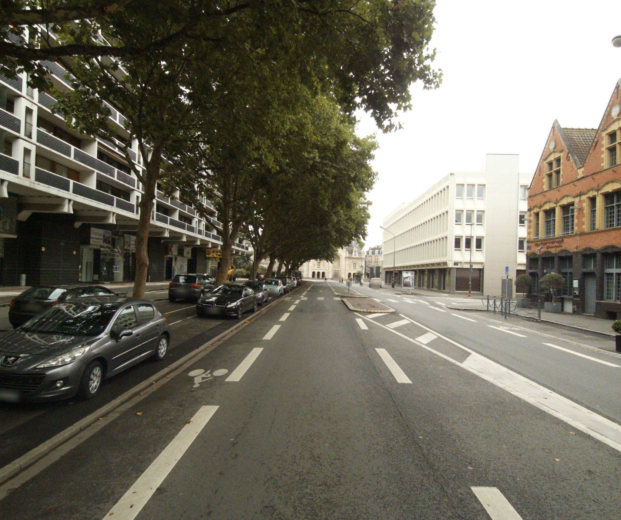 Street view near Hermitage Gantois, Lille — © melimmergis (CC BY-SA · Mapillary)