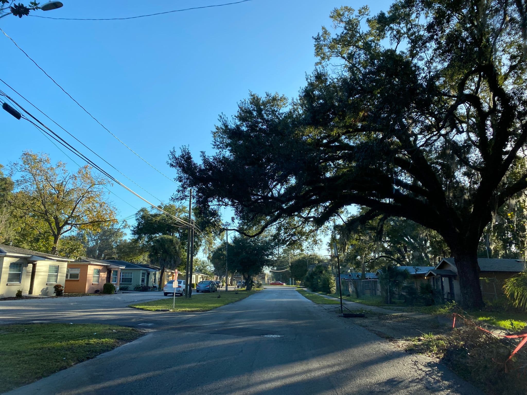 Street view near Relms Motel, Orlando — © mrfontana (CC BY-SA · Mapillary)
