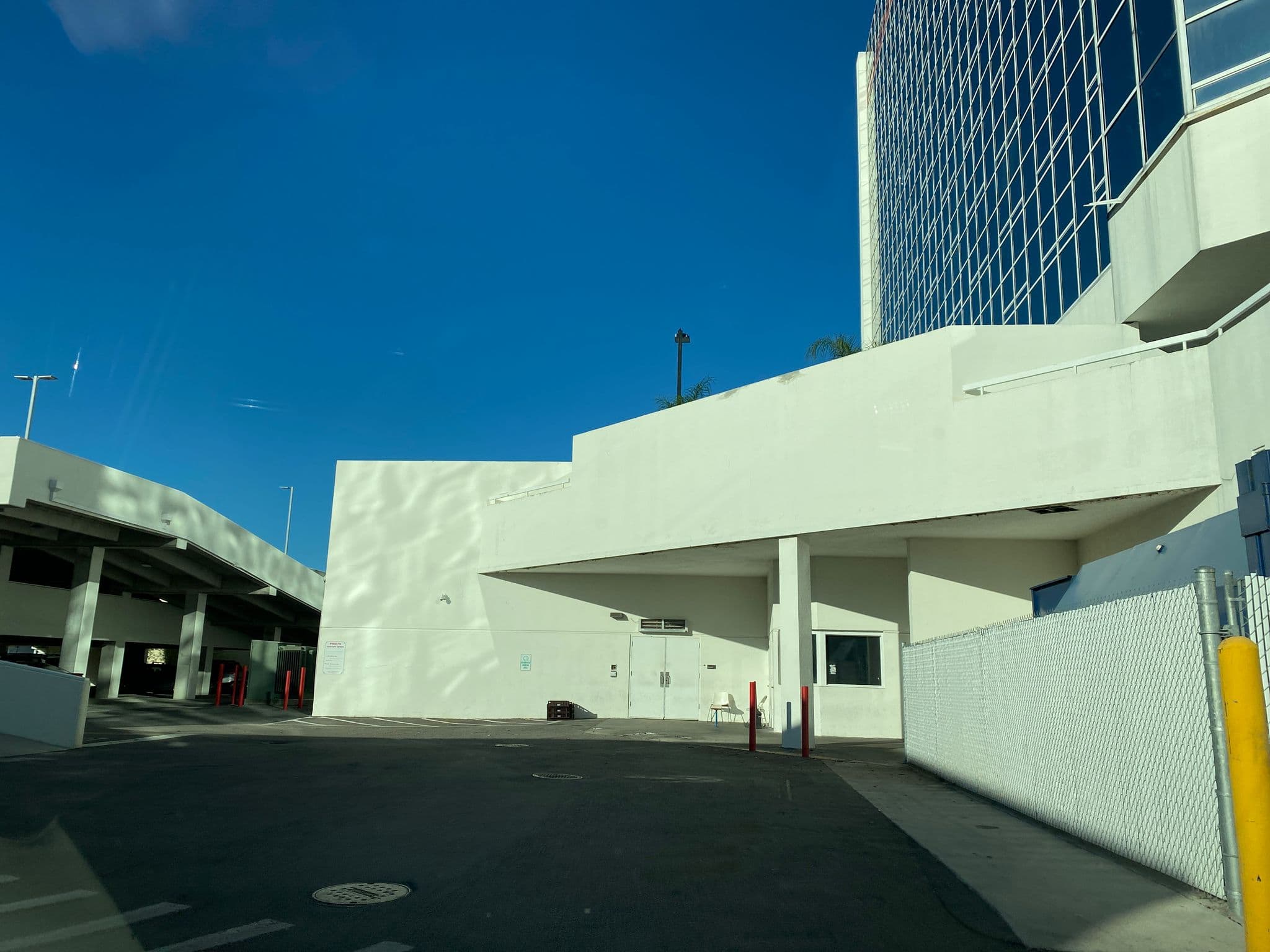 Street view near Marriott Hotels & Resorts, Orlando — © mrfontana (CC BY-SA · Mapillary)