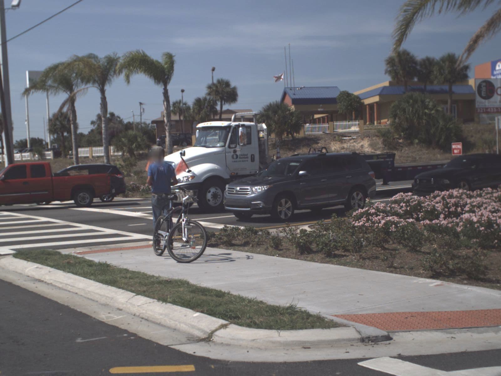 Street view near americas best value inn, Cocoa — © fdot_vl (CC BY-SA · Mapillary)