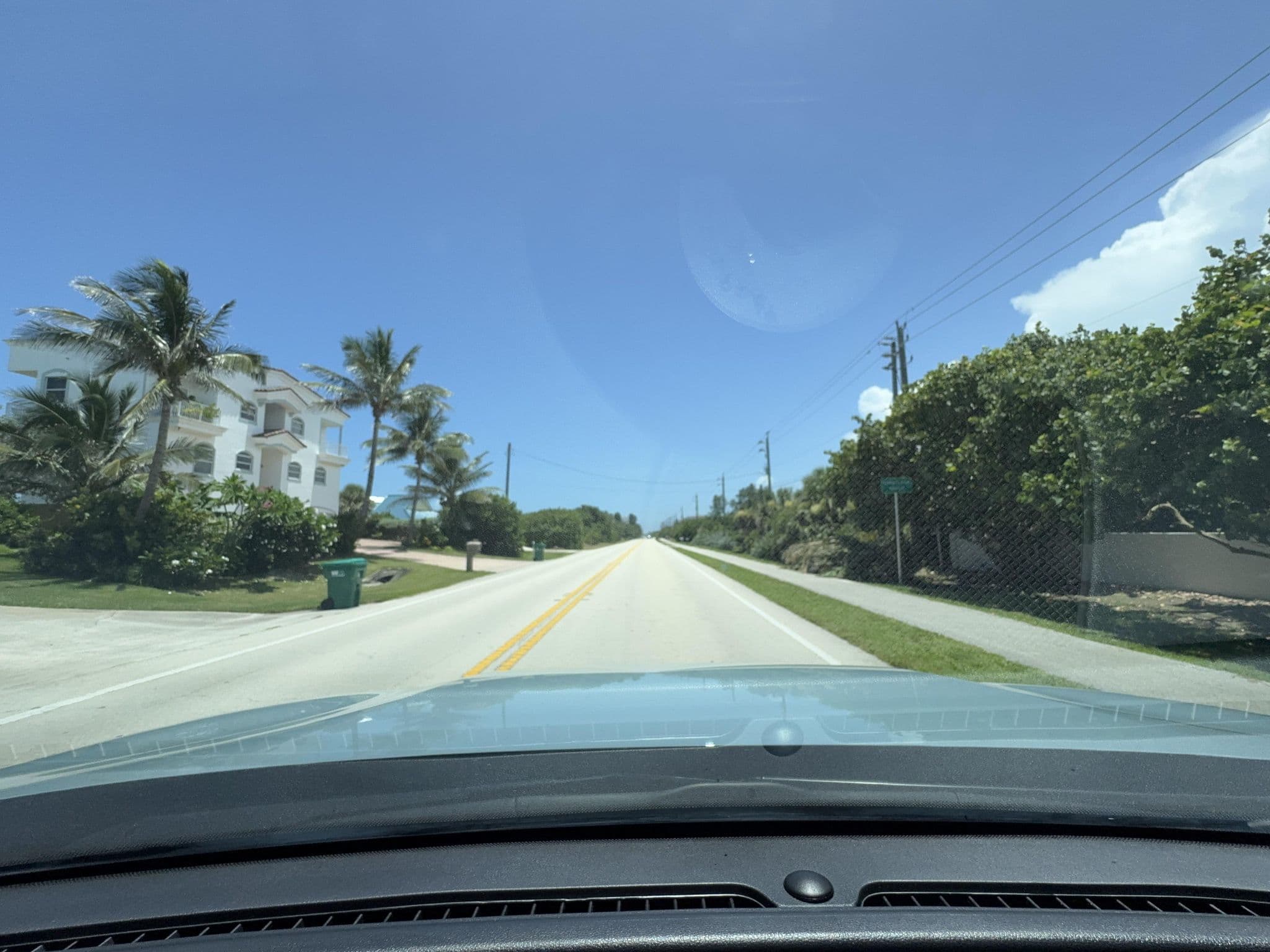 Street view near Barefeet Beach House, Micco — © mobileimagery (CC BY-SA · Mapillary)